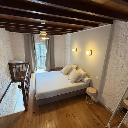 بيت للعطل Amagat Maison De Village Avec Cour *